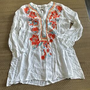 Floral Embroidered Linen Blouse Size Medium NEW